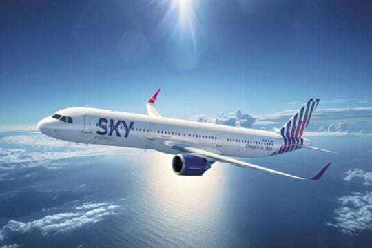Η SKY express μεταφέρει και φέτος το Άγιο Φως σε κάθε γωνιά της Ελλάδας